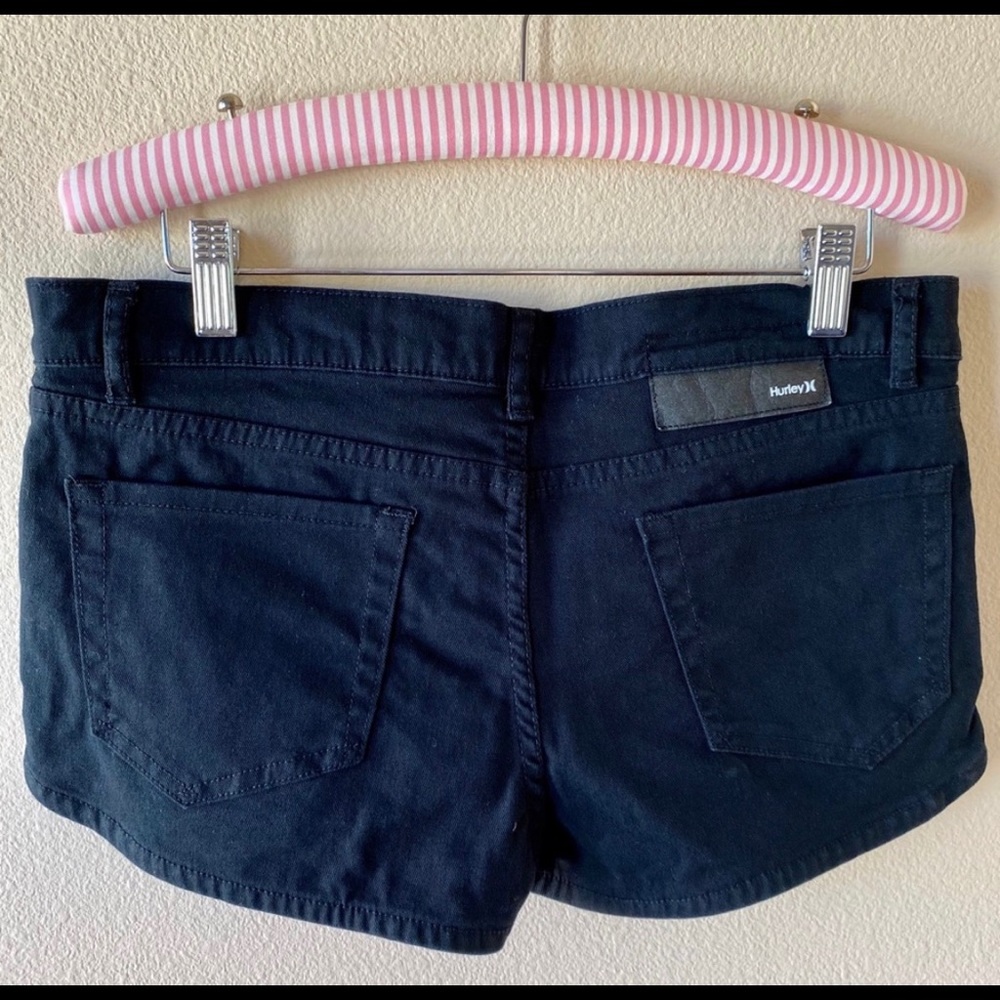hurley black short shorts